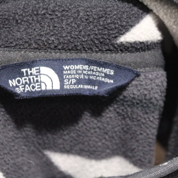 The North Face  Women White Green Geo Metric Sherpa Sweater Size Small - Picture 7 of 10